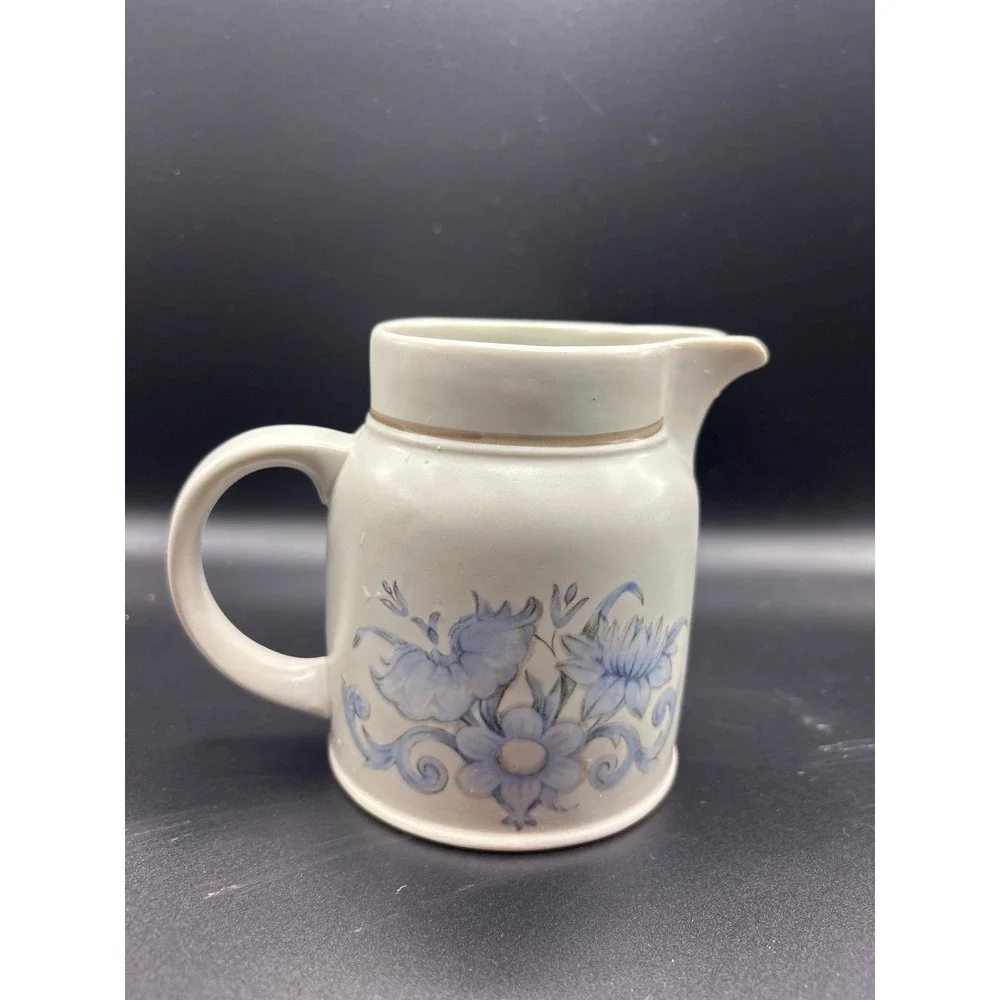 Royal Doulton Lambeth Stoneware Inspiration LS1016 Creamer Pitcher Blue Floral